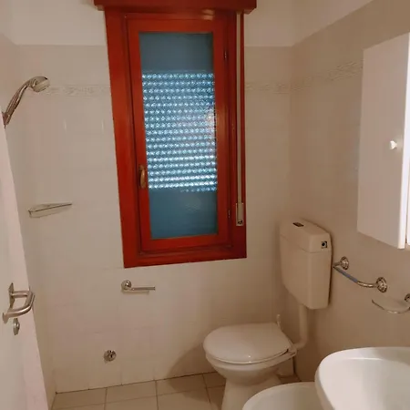 Refurbished One Bedroom Flat With Communal Garden Bibione